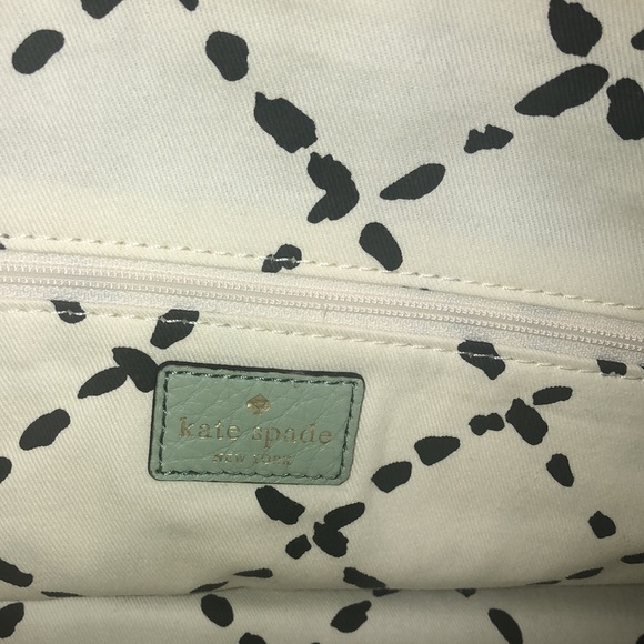 XLARGE ..Kate Spade Leather Mint Green LARGE bag IN Mint condition 💖🔥 - Picture 8 of 10